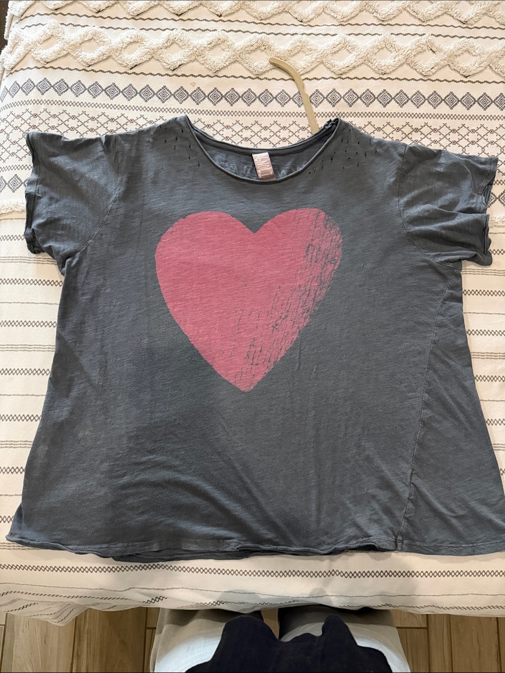 Magnolia Pearl Charcoal Short Sleeve Tee with Pink Heart